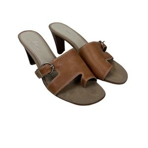 Fioni Womens Sandals Heels Size 7.5 Tan Slip On Leather Buckle